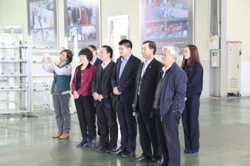 Greatoo Intelligent Manufacturing Pushing Chinese Manufacturing-The group of project of Chinese Engineering Institute’s “Researching Strategies for Making Powerful Nation” Inspecting Greatoo Intellig