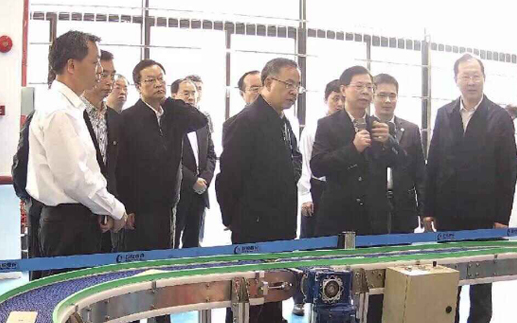 ChunHua,Hu, the Member of Political Bureau of the CPC Central Committee, the Secretary of Guangdong Province, Inspecting and Conducting the institute of Greatoo(Gunagzhou)